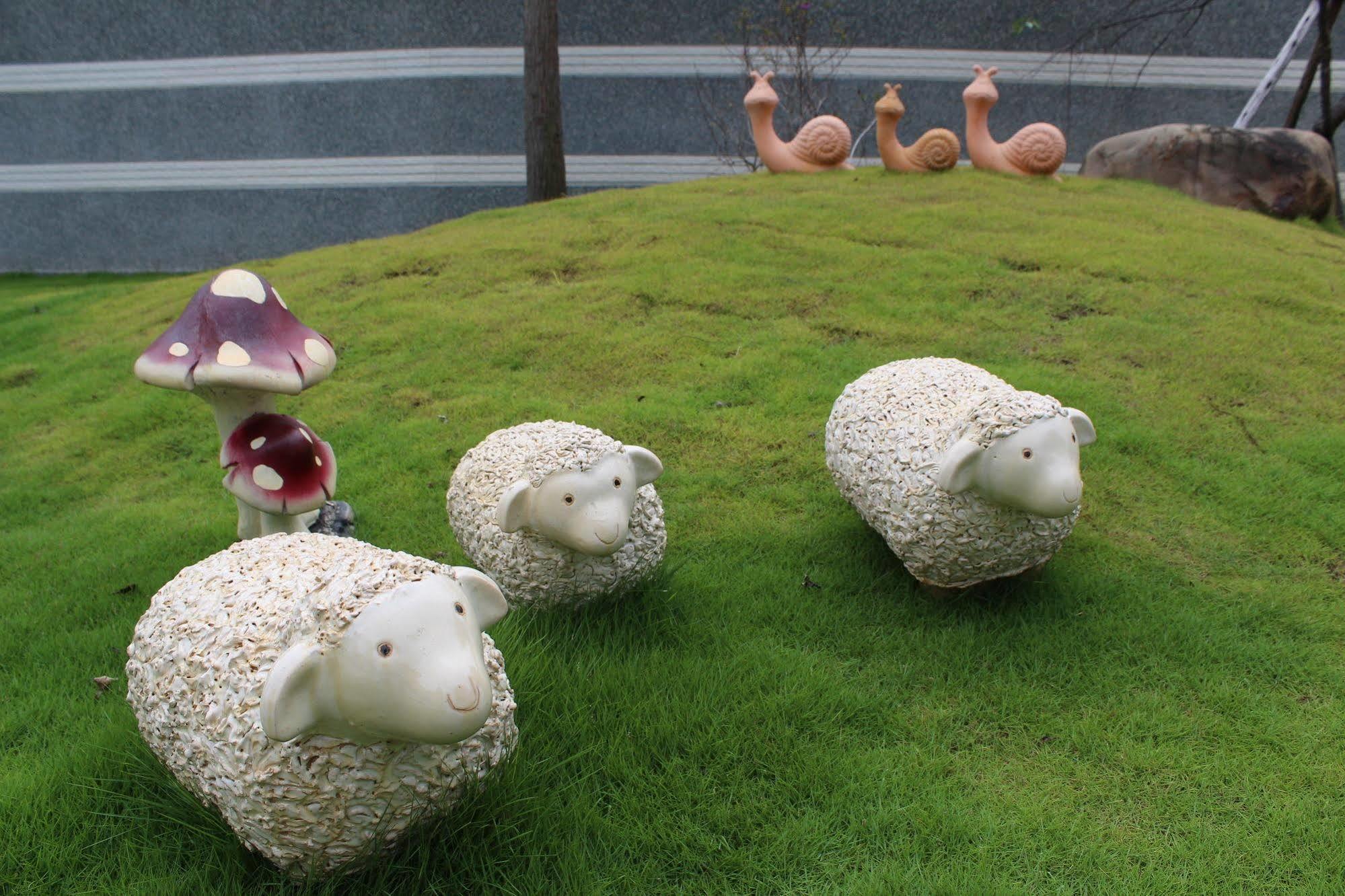 Yilan Pine Villa Homestay Лодун Экстерьер фото