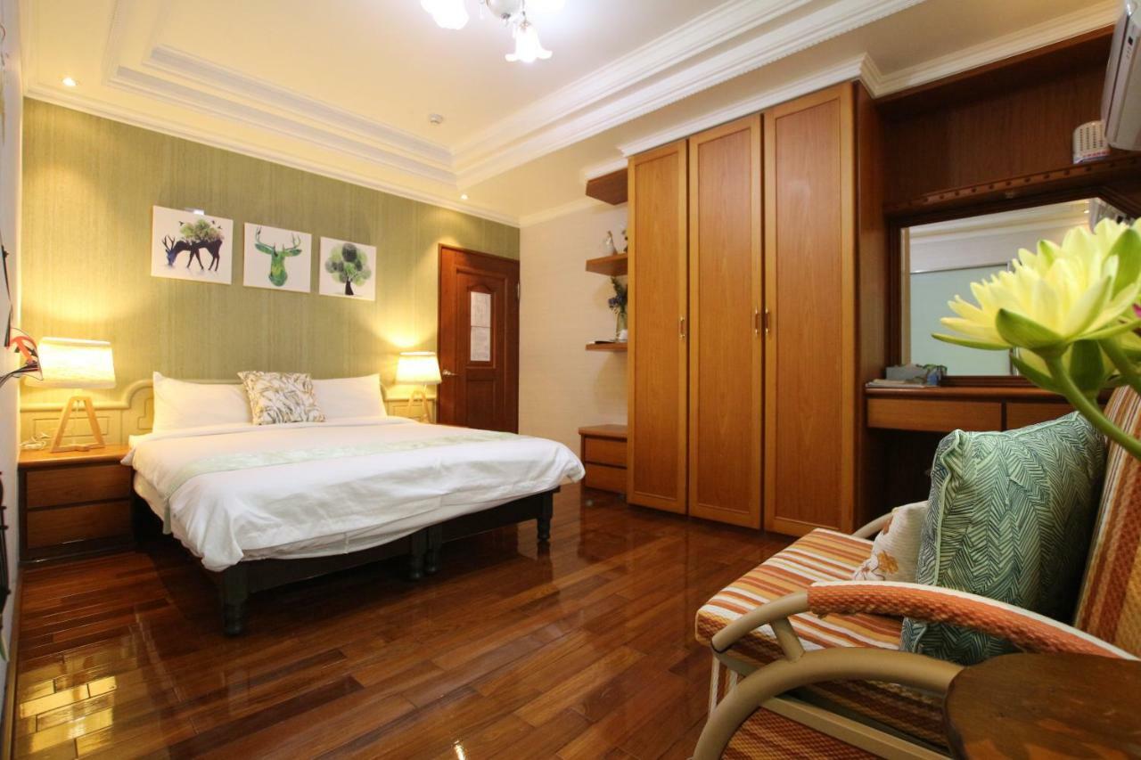 Yilan Pine Villa Homestay Лодун Экстерьер фото
